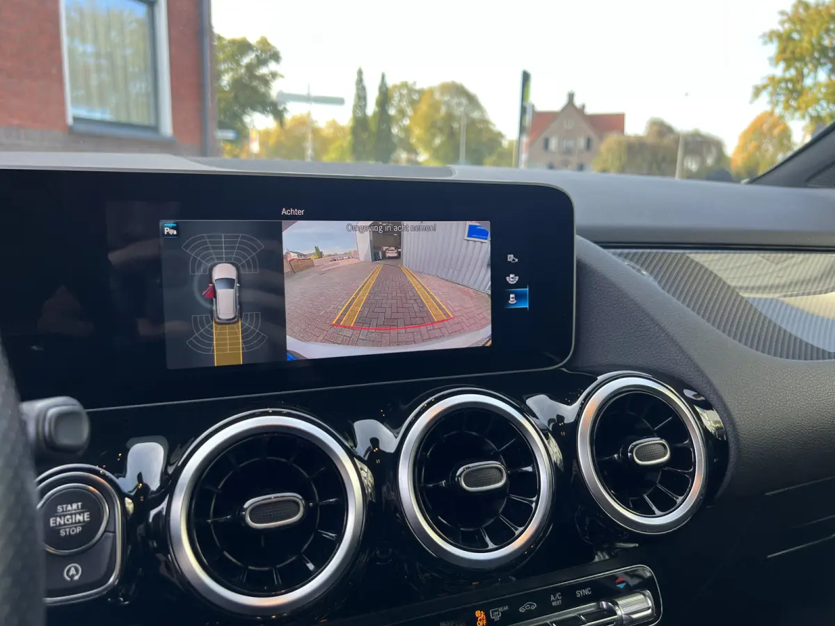 180 Business Solution AMG | NIEUWSTAAT | CAMERA | NAVI | ELEKTR KOFFERBAK | LED |