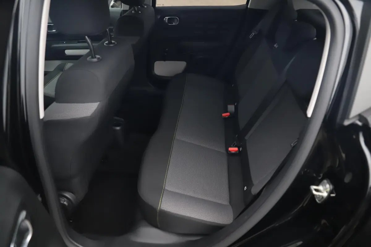 1.2 PureTech Feel Navigatie Carplay Android Climate Cruise Control Rijstrooksensor Parkeersensor