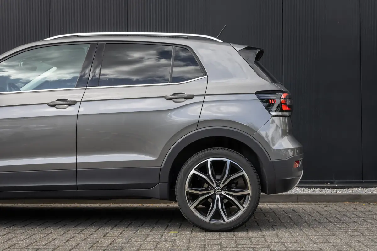 1.5 TSI Style | Trekhaak | LED | Stoelverwarming | Cruise Adaptive | Clima | Navi | Keyless | Camera | Parkeersensoren V+A | Lichtmetalen Velgen