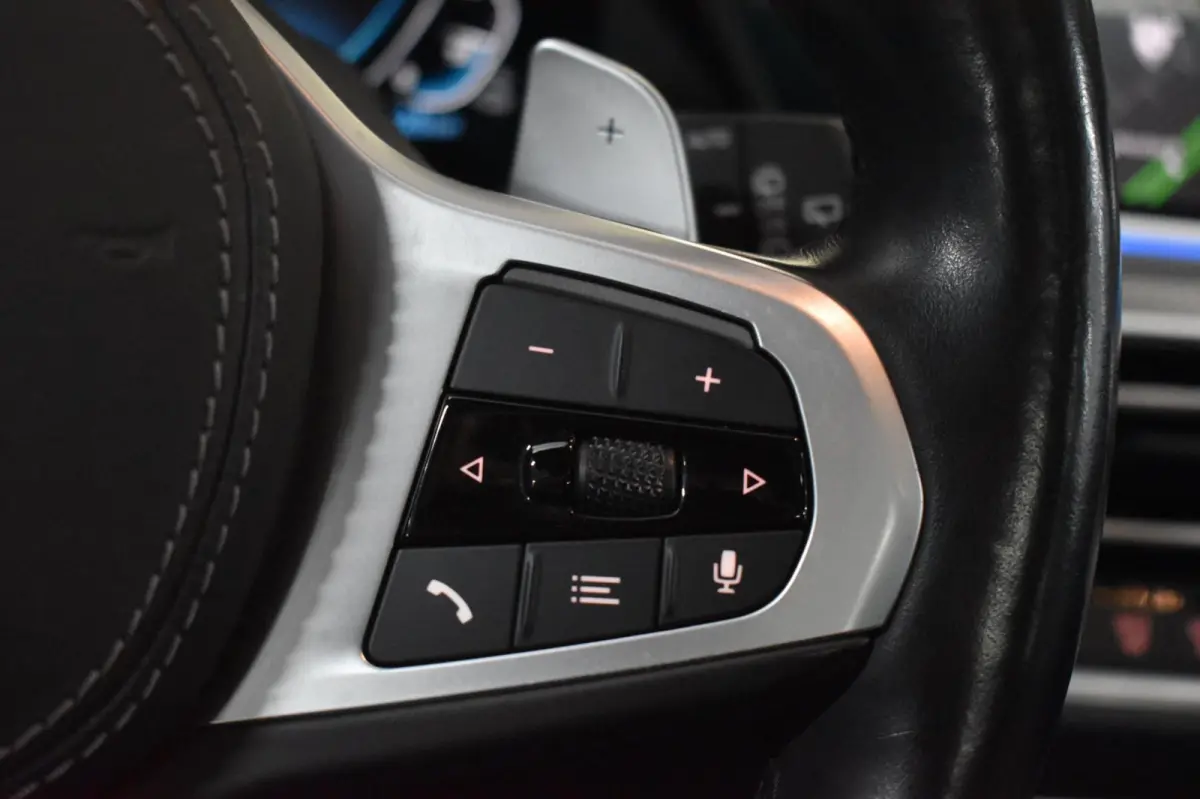 45e M-Sport xDrive 394pk | AKRAPOVIC | STOELVENTILATIE