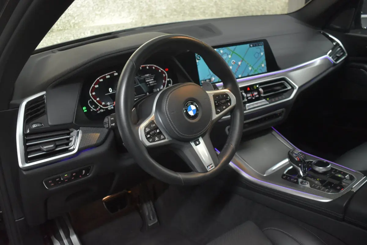 45e M-Sport xDrive 394pk | AKRAPOVIC | STOELVENTILATIE