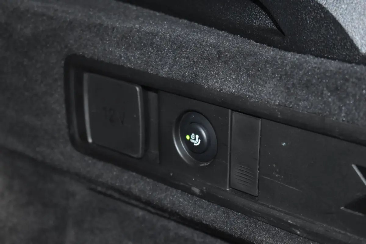 45e M-Sport xDrive 394pk | AKRAPOVIC | STOELVENTILATIE