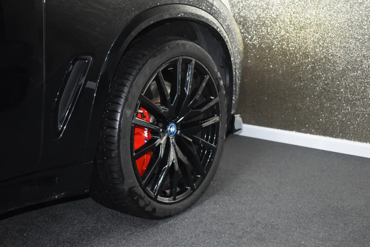 45e M-Sport xDrive 394pk | AKRAPOVIC | STOELVENTILATIE