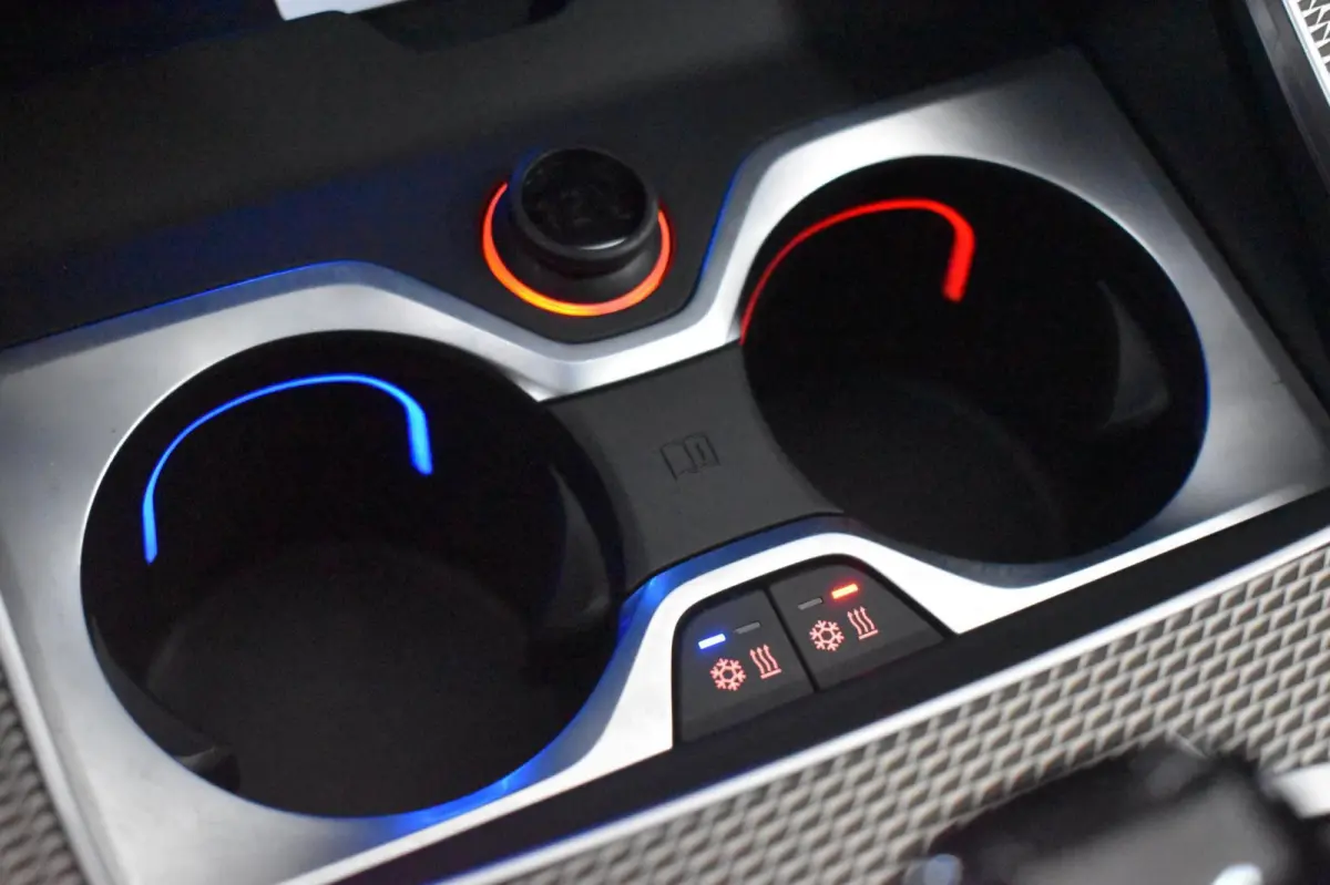 45e M-Sport xDrive 394pk | AKRAPOVIC | STOELVENTILATIE