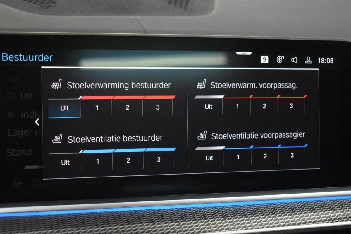 45e M-Sport xDrive 394pk | AKRAPOVIC | STOELVENTILATIE
