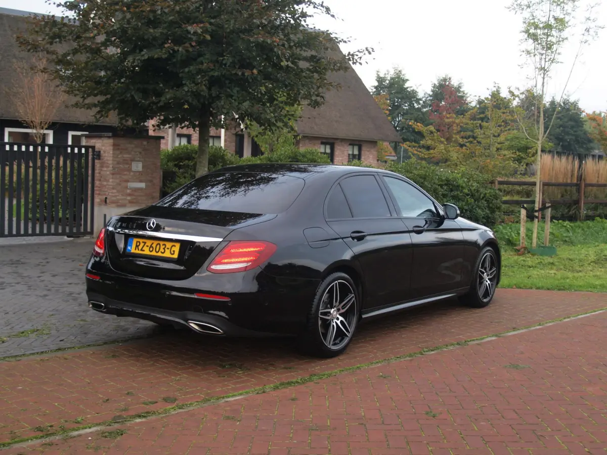 200 Prestige Plus AMG | Widescreen Display | AMG-Pakket | Burmester | Sfeerverlichting | Camera | Stoelmemory | Apple Carplay |