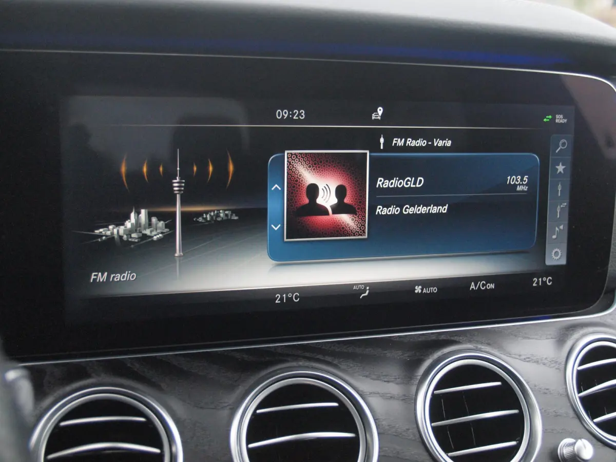 200 Prestige Plus AMG | Widescreen Display | AMG-Pakket | Burmester | Sfeerverlichting | Camera | Stoelmemory | Apple Carplay |