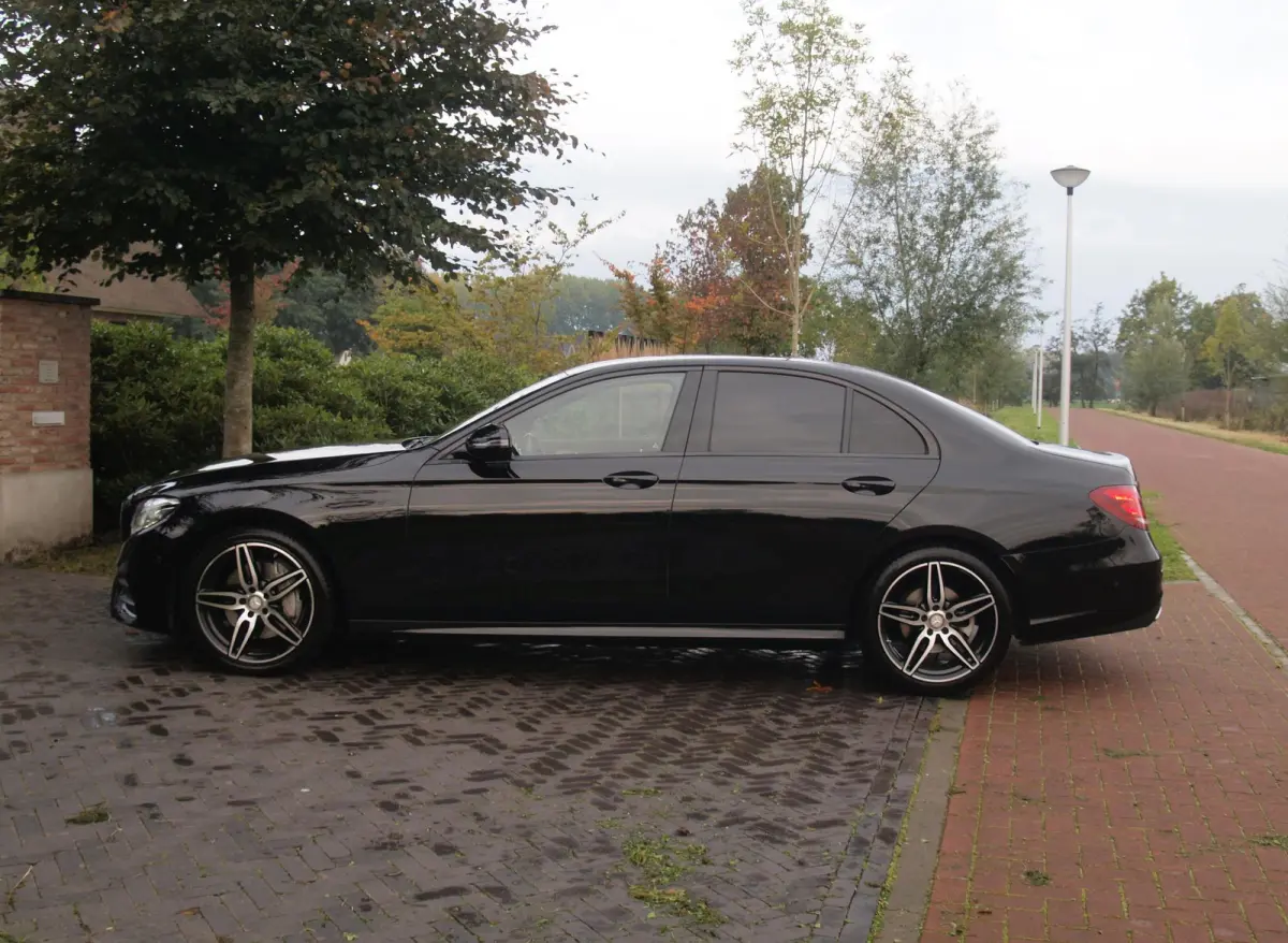 200 Prestige Plus AMG | Widescreen Display | AMG-Pakket | Burmester | Sfeerverlichting | Camera | Stoelmemory | Apple Carplay |