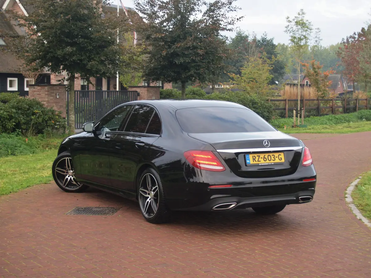 200 Prestige Plus AMG | Widescreen Display | AMG-Pakket | Burmester | Sfeerverlichting | Camera | Stoelmemory | Apple Carplay |