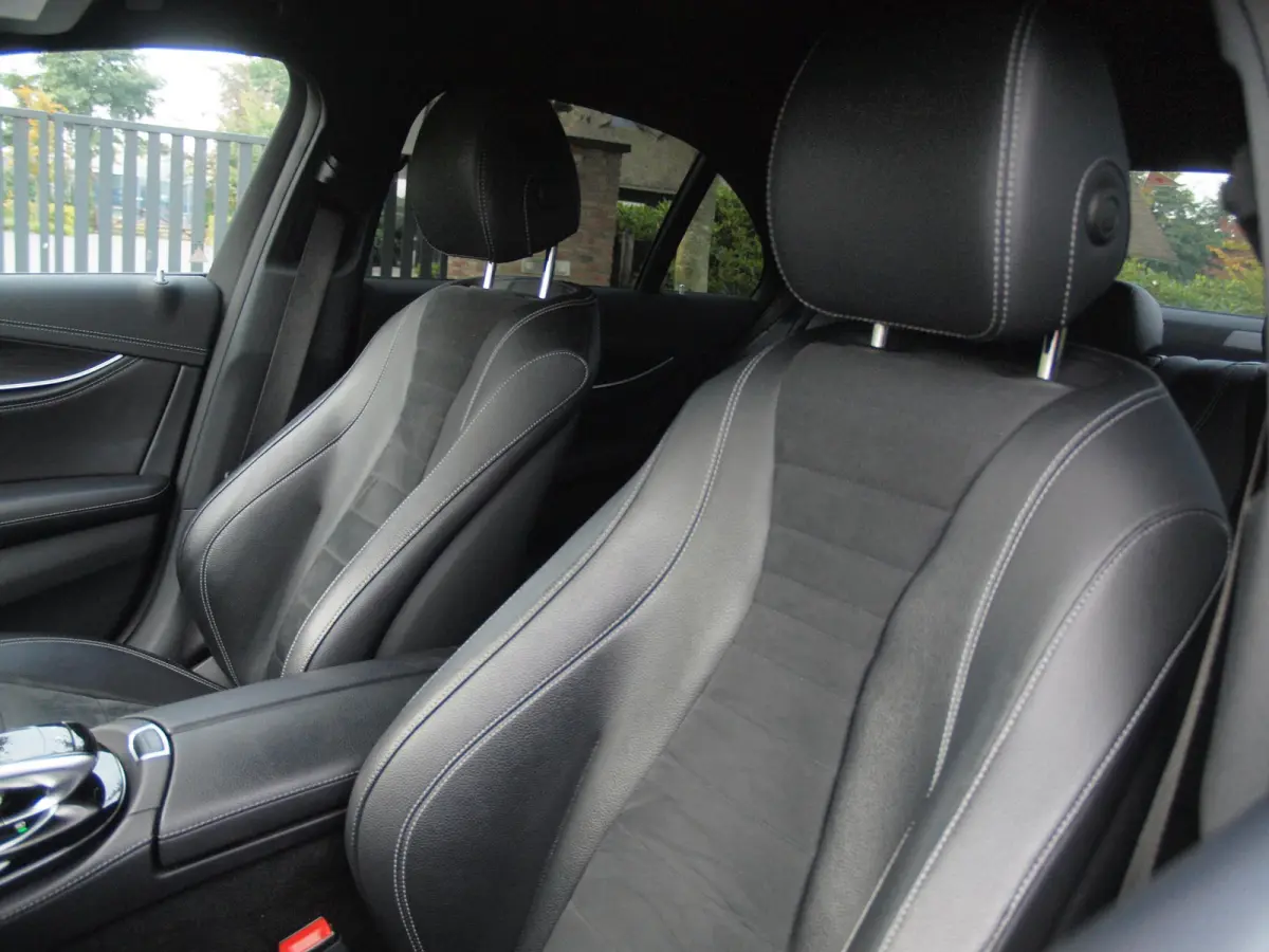 200 Prestige Plus AMG | Widescreen Display | AMG-Pakket | Burmester | Sfeerverlichting | Camera | Stoelmemory | Apple Carplay |