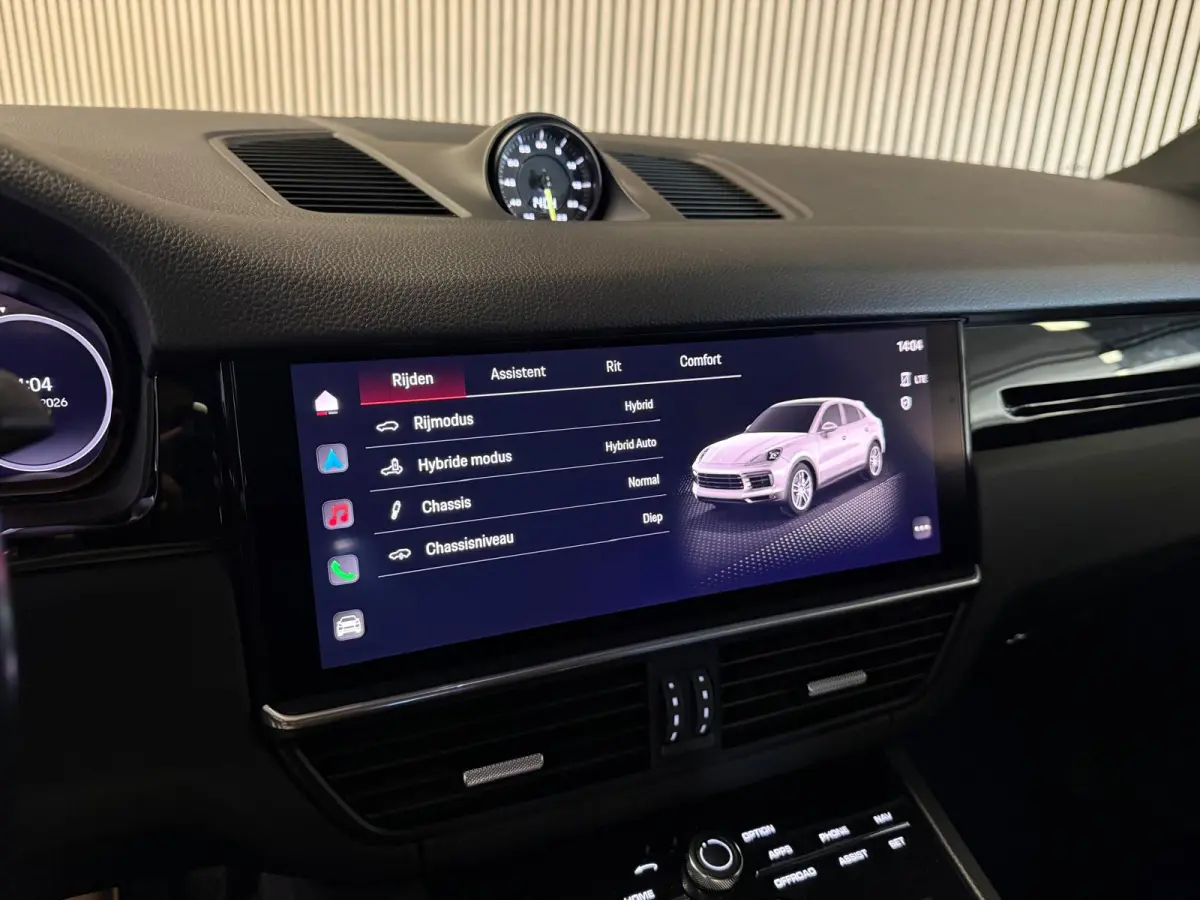 3.0 E-Hybrid SPORT DESIGN-LUCHTVERING-PANORAMA-SPORT CHRONO-COMPLEET
