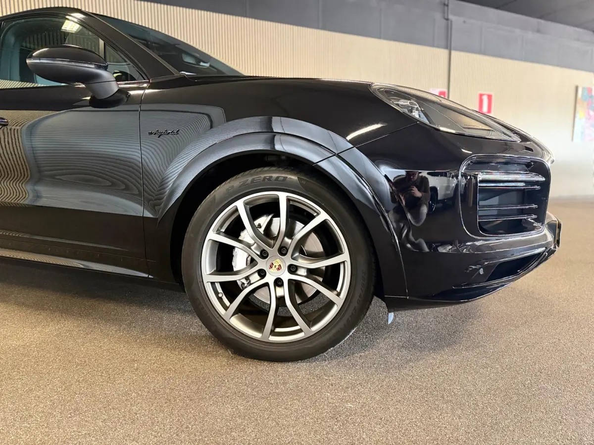 3.0 E-Hybrid SPORT DESIGN-LUCHTVERING-PANORAMA-SPORT CHRONO-COMPLEET