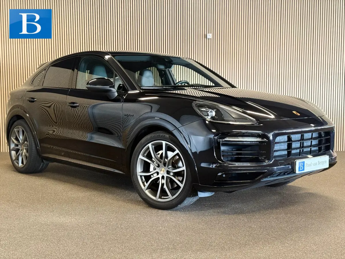 3.0 E-Hybrid SPORT DESIGN-LUCHTVERING-PANORAMA-SPORT CHRONO-COMPLEET