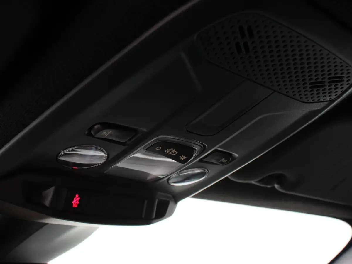 1.2 Turbo 100pk GS Nieuw model!  Navigatie Apple Carplay/Android Auto Airco Camera Parkeer sensoren Cruise Control Lichtmetalen Velgen