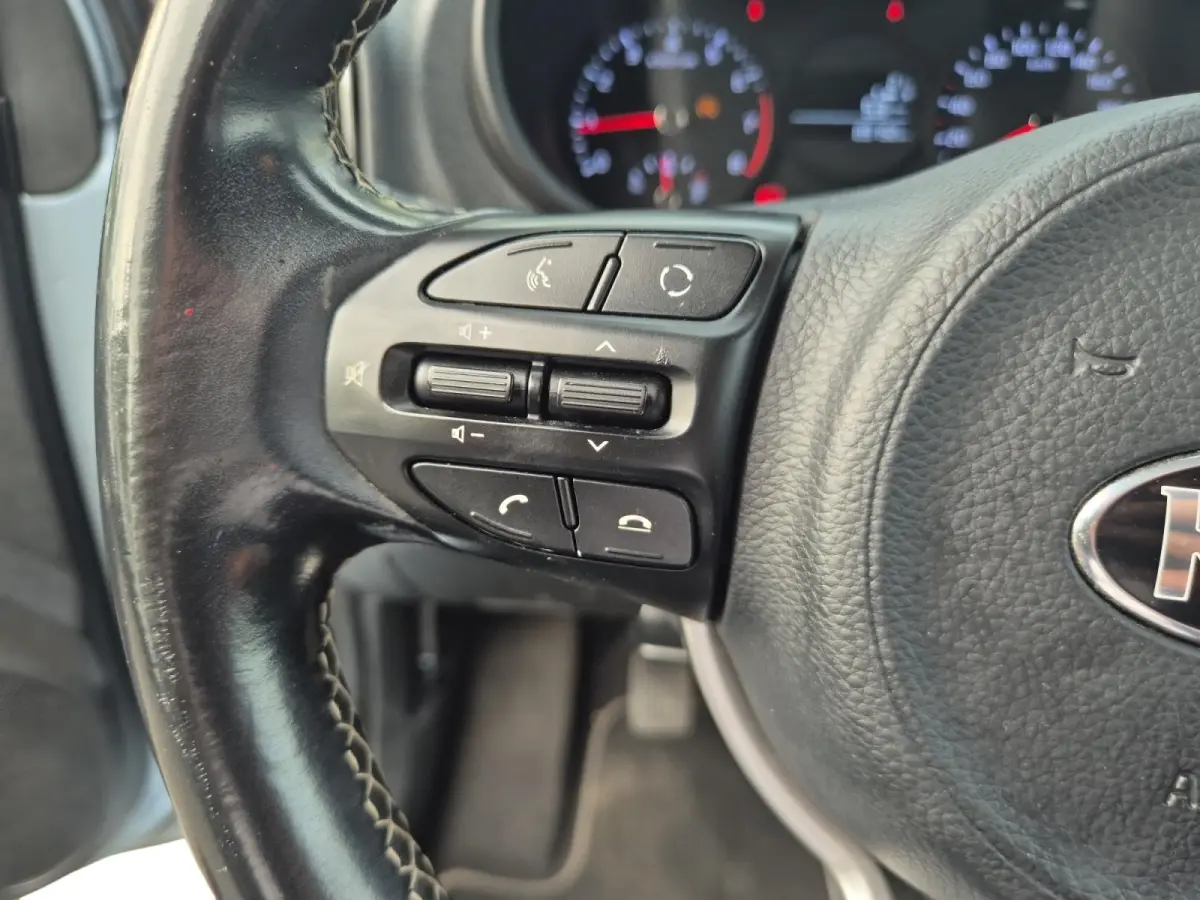 1.0 MPi DynamicLine | Airco | Navi | Camera | LM Velgen |