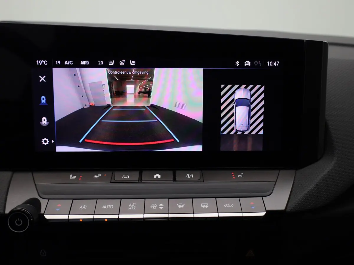 1.2 Business Elegance | WORDT VERWACHT | AUTOMAAT | ACHTERUITRIJCAMERA | APPLE CARPLAY - ANDROID AUTO | STOELVERWARMING | STUURWIELVERWARMING | CLIMATE CONTROL | ADAPTIVE CRUISE CONTROL |