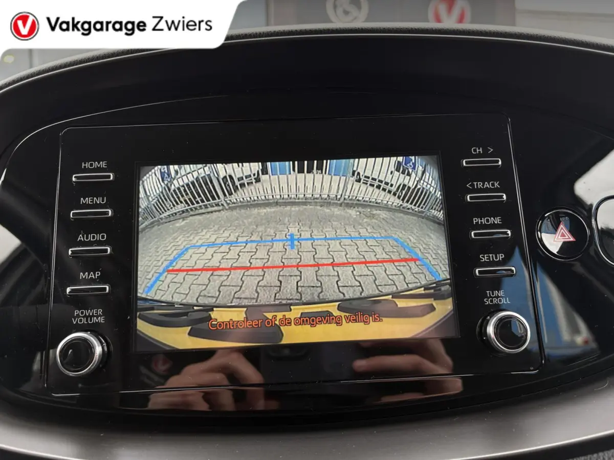 1.0 VVT-i S-CVT Play |Camera|Cruise|Automaat|Carplay.