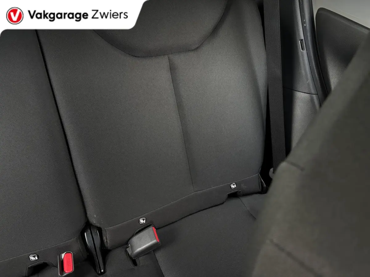1.0 VVT-i S-CVT Play |Camera|Cruise|Automaat|Carplay.