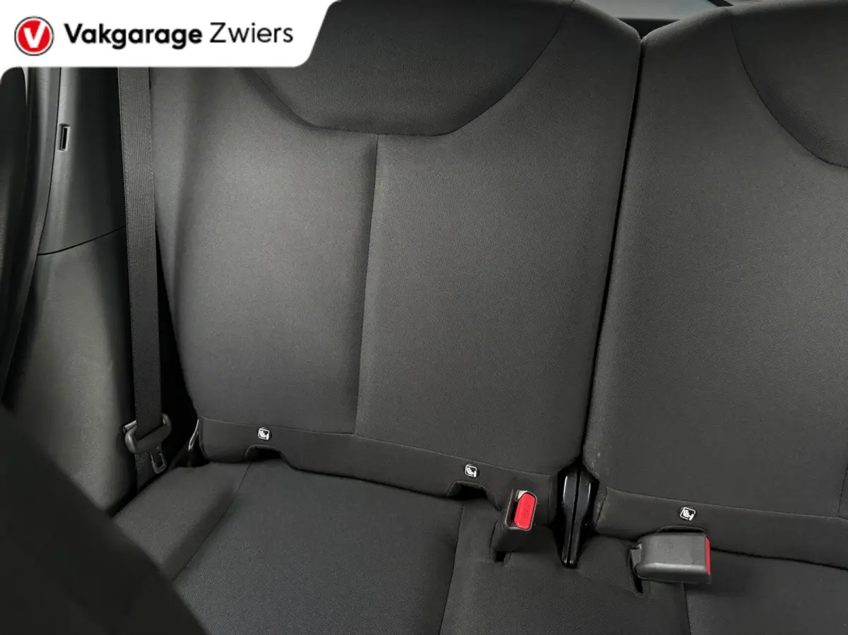 1.0 VVT-i S-CVT Play |Camera|Cruise|Automaat|Carplay.