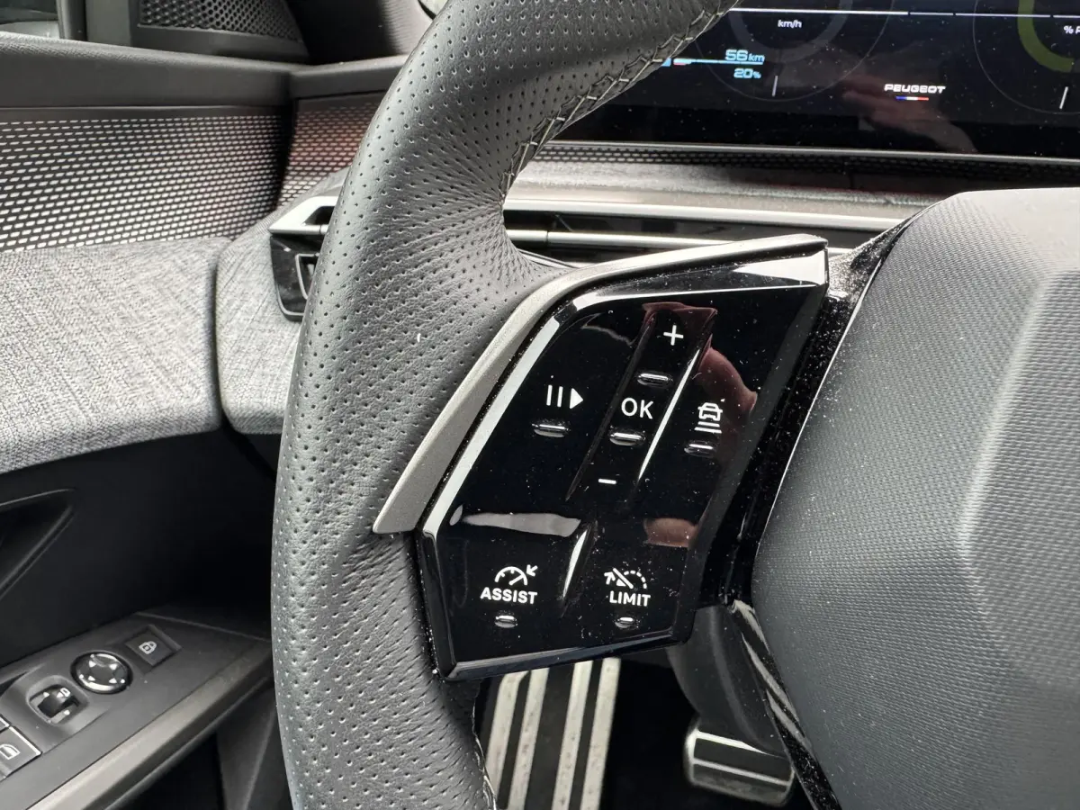 GT 73 kWh SOH 97%| WARMTEPOMP | 360° CAMERA| | KEYLESS ENTRY | 14.432KM! | DIGI. DASH| DEALER ONDERHOUDEN | CARPLAY/ ANDROID AUTO| EL.KLEP | STOEL + STUUR VERW. | 12 MND BOVAG GARANTIE
