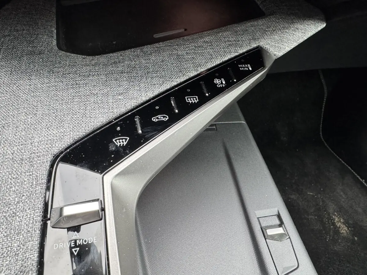 GT 73 kWh SOH 97%| WARMTEPOMP | 360° CAMERA| | KEYLESS ENTRY | 14.432KM! | DIGI. DASH| DEALER ONDERHOUDEN | CARPLAY/ ANDROID AUTO| EL.KLEP | STOEL + STUUR VERW. | 12 MND BOVAG GARANTIE