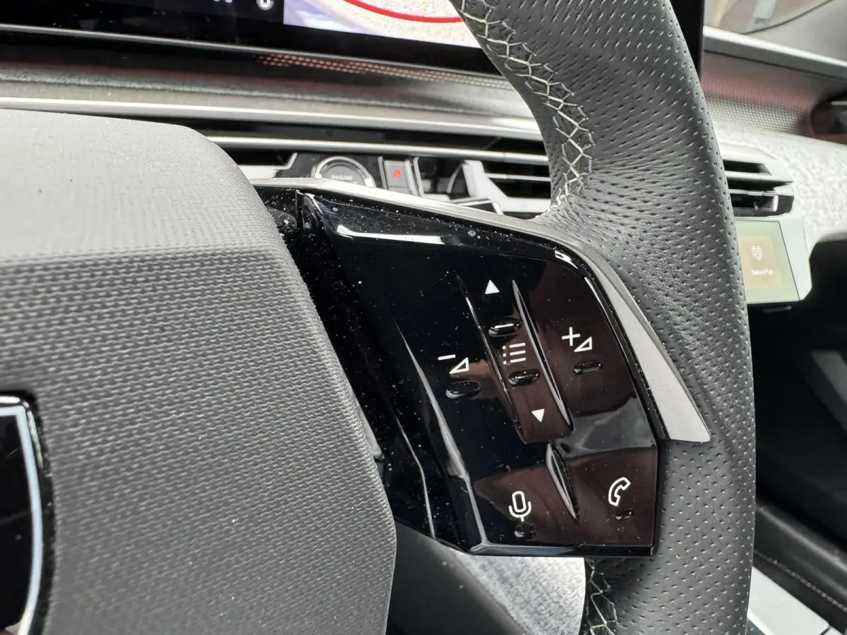GT 73 kWh SOH 97%| WARMTEPOMP | 360° CAMERA| | KEYLESS ENTRY | 14.432KM! | DIGI. DASH| DEALER ONDERHOUDEN | CARPLAY/ ANDROID AUTO| EL.KLEP | STOEL + STUUR VERW. | 12 MND BOVAG GARANTIE