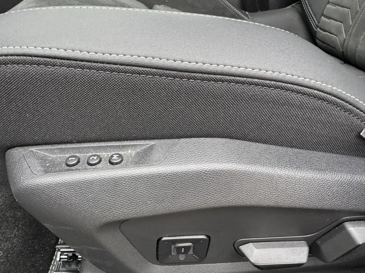GT 73 kWh SOH 97%| WARMTEPOMP | 360° CAMERA| | KEYLESS ENTRY | 14.432KM! | DIGI. DASH| DEALER ONDERHOUDEN | CARPLAY/ ANDROID AUTO| EL.KLEP | STOEL + STUUR VERW. | 12 MND BOVAG GARANTIE