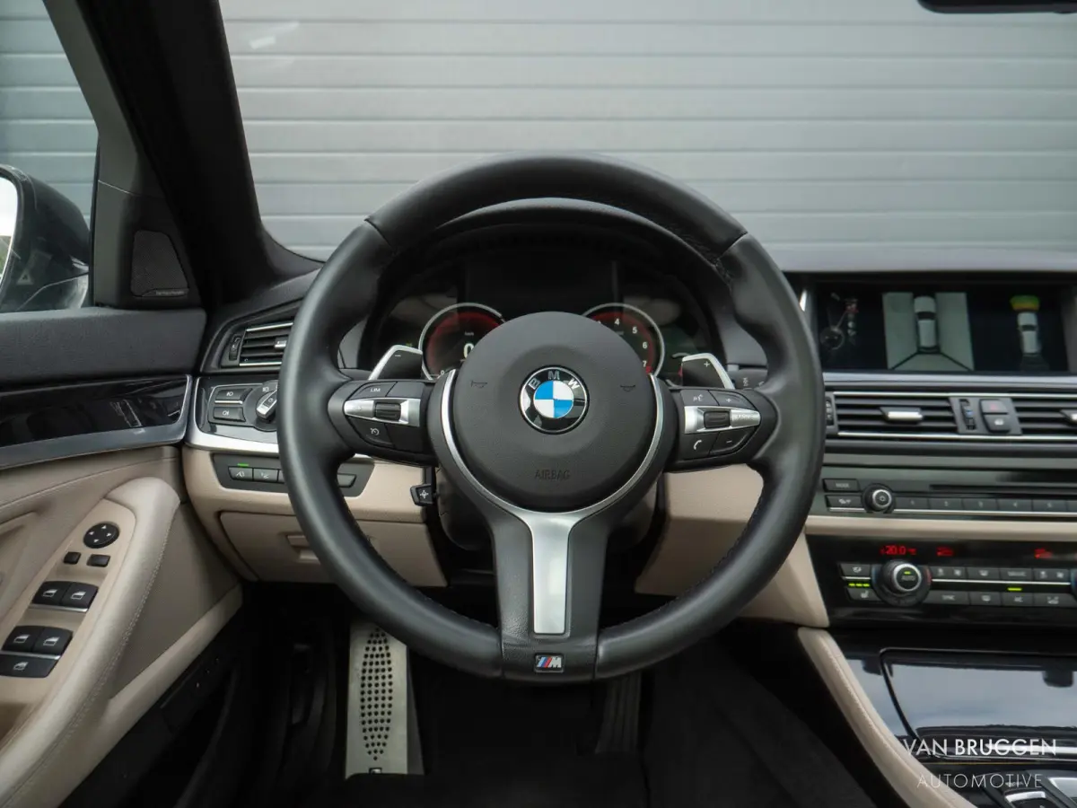528i M-Sport High Executive Pano HK-Audio Memory