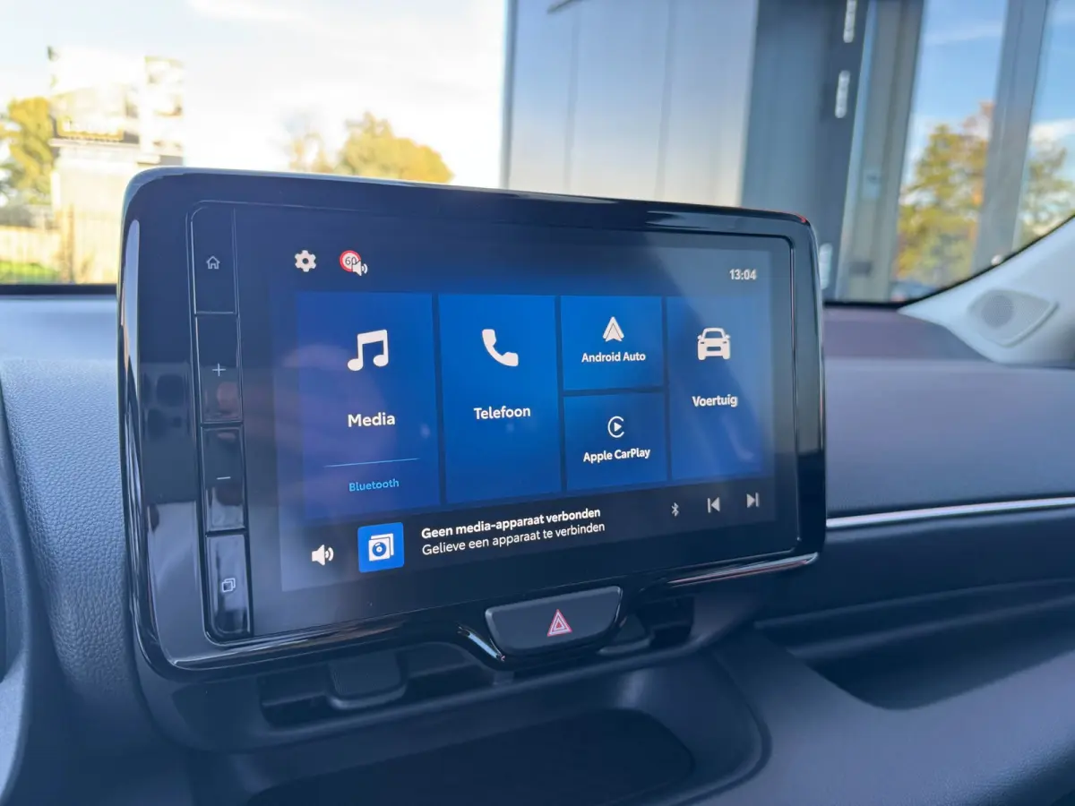 1.5 Hybrid 115 Dynamic | Keyless | Dodehoek | Camera | BTW