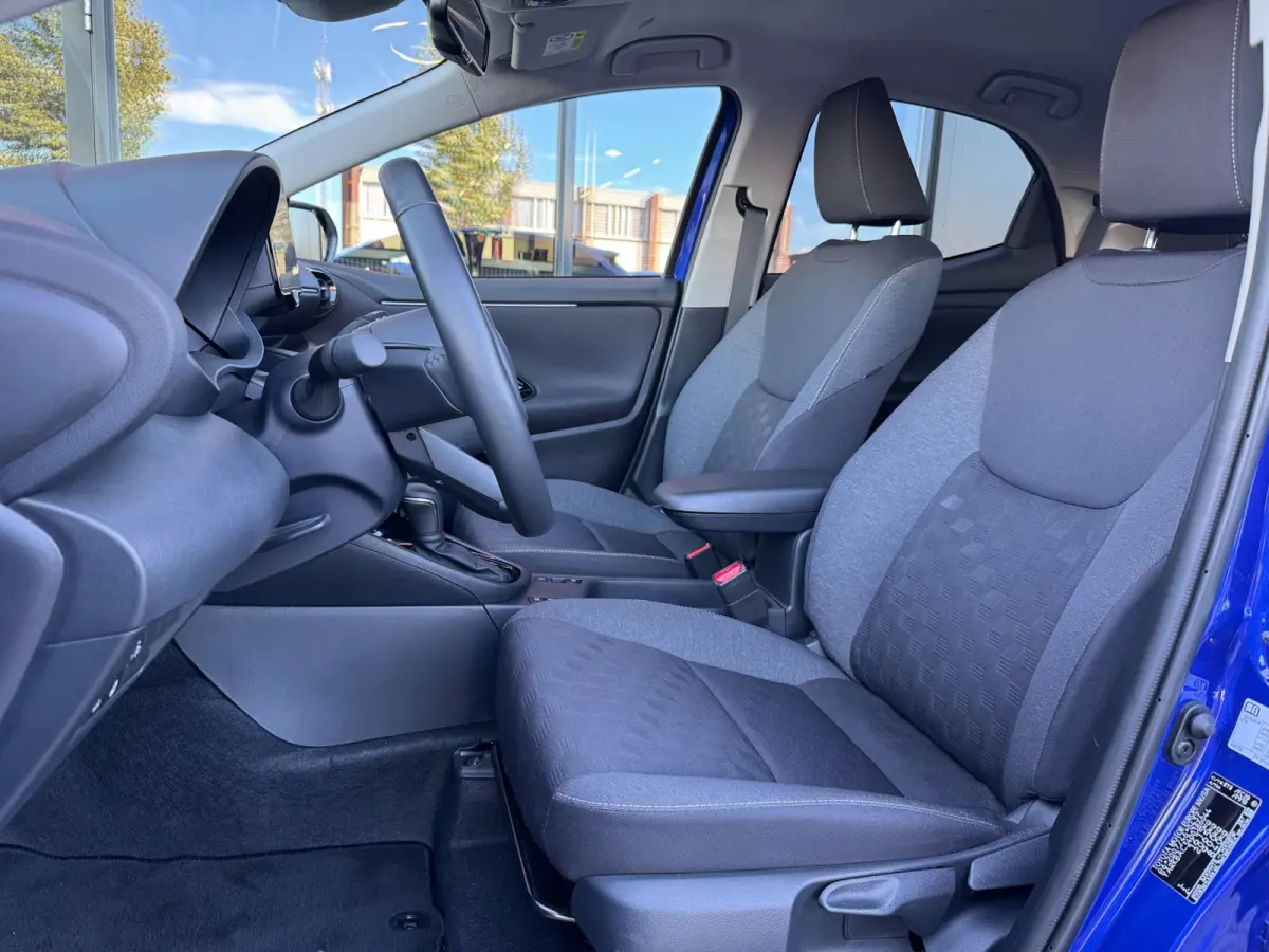 1.5 Hybrid 115 Dynamic | Keyless | Dodehoek | Camera | BTW