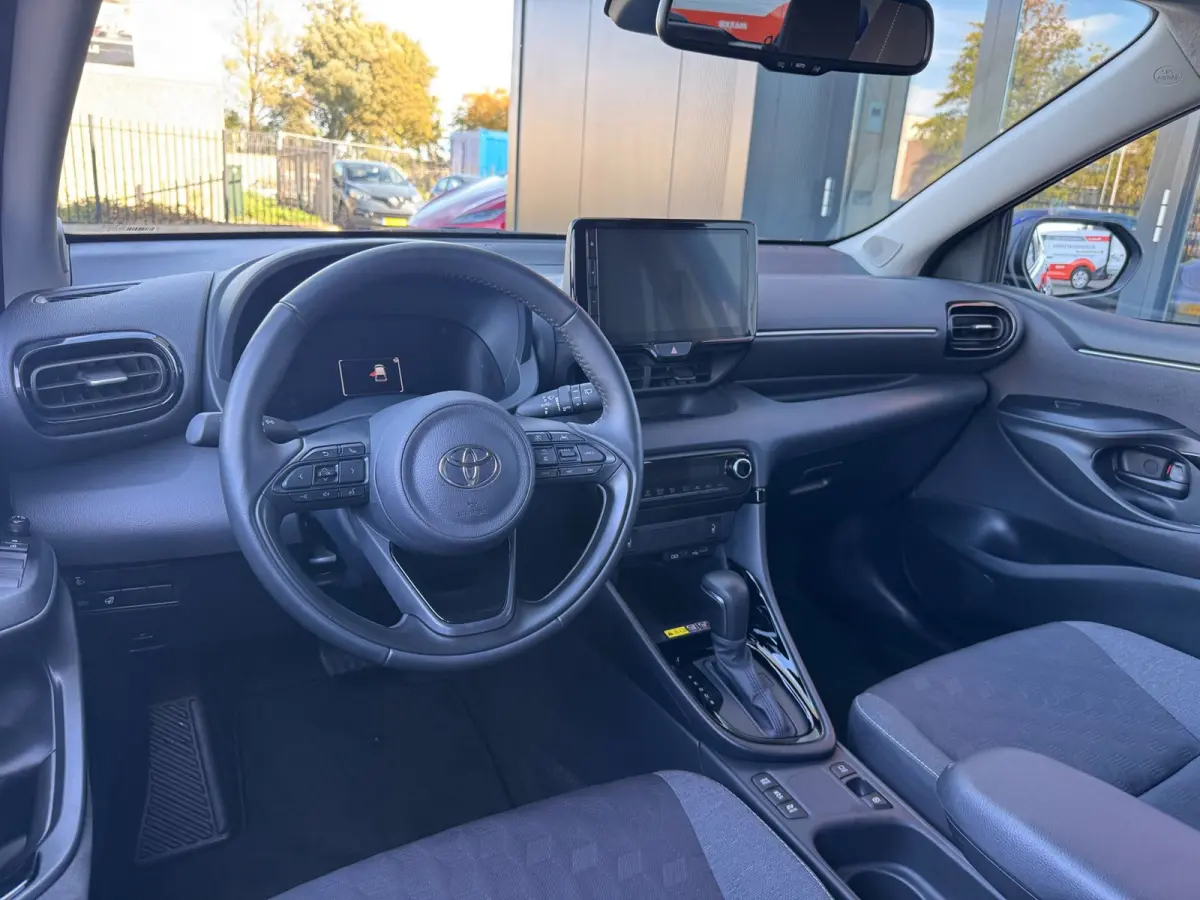 1.5 Hybrid 115 Dynamic | Keyless | Dodehoek | Camera | BTW