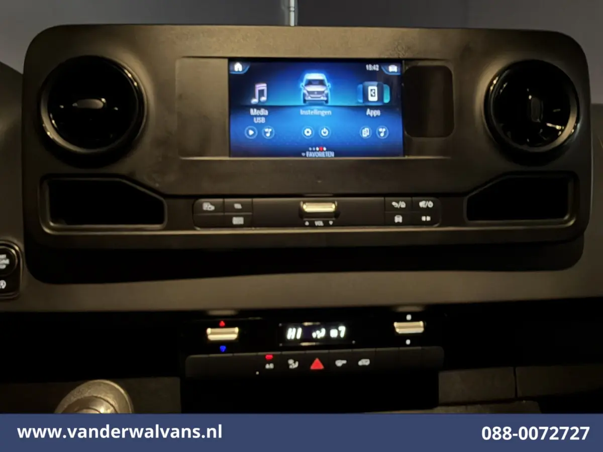 314 CDI 143pk L2H2 Euro6 Airco | Camera | Apple Carplay | Android Auto | Cruisecontrol Stoelverwarming, Parkeersensoren, Bijrijdersbank,  270 Graden Achterdeuren