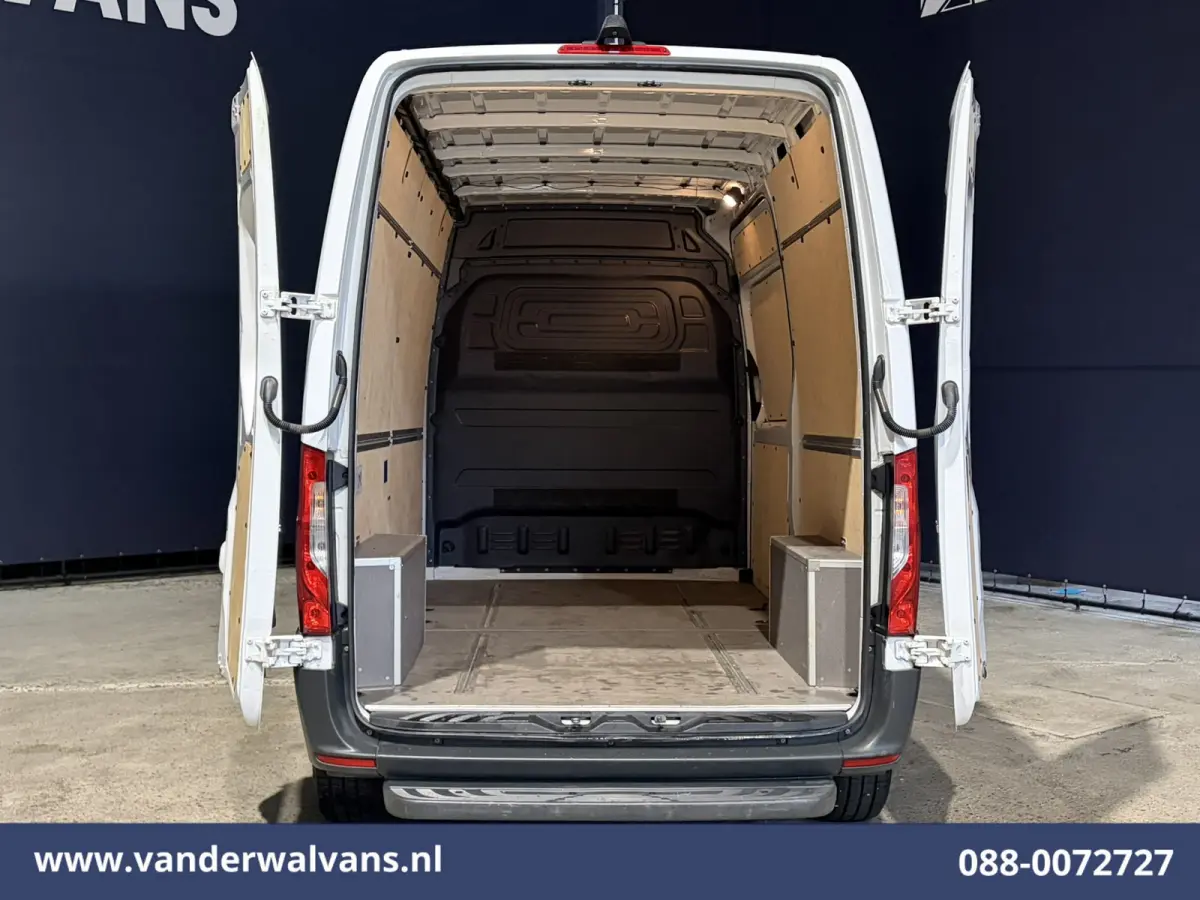 314 CDI 143pk L2H2 Euro6 Airco | Camera | Apple Carplay | Android Auto | Cruisecontrol Stoelverwarming, Parkeersensoren, Bijrijdersbank,  270 Graden Achterdeuren