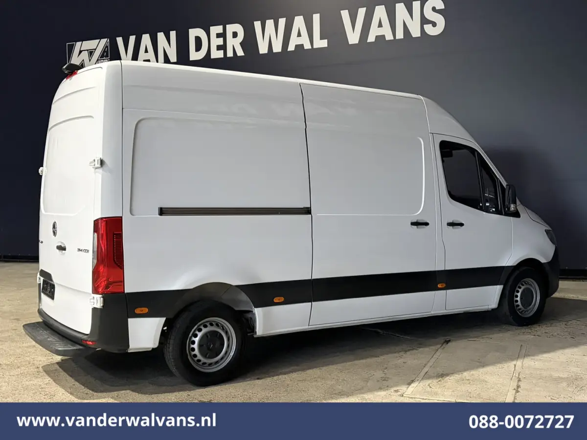 314 CDI 143pk L2H2 Euro6 Airco | Camera | Apple Carplay | Android Auto | Cruisecontrol Stoelverwarming, Parkeersensoren, Bijrijdersbank,  270 Graden Achterdeuren