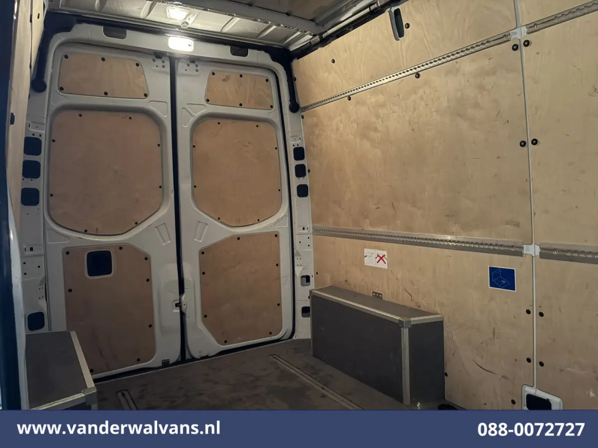 314 CDI 143pk L2H2 Euro6 Airco | Camera | Apple Carplay | Android Auto | Cruisecontrol Stoelverwarming, Parkeersensoren, Bijrijdersbank,  270 Graden Achterdeuren