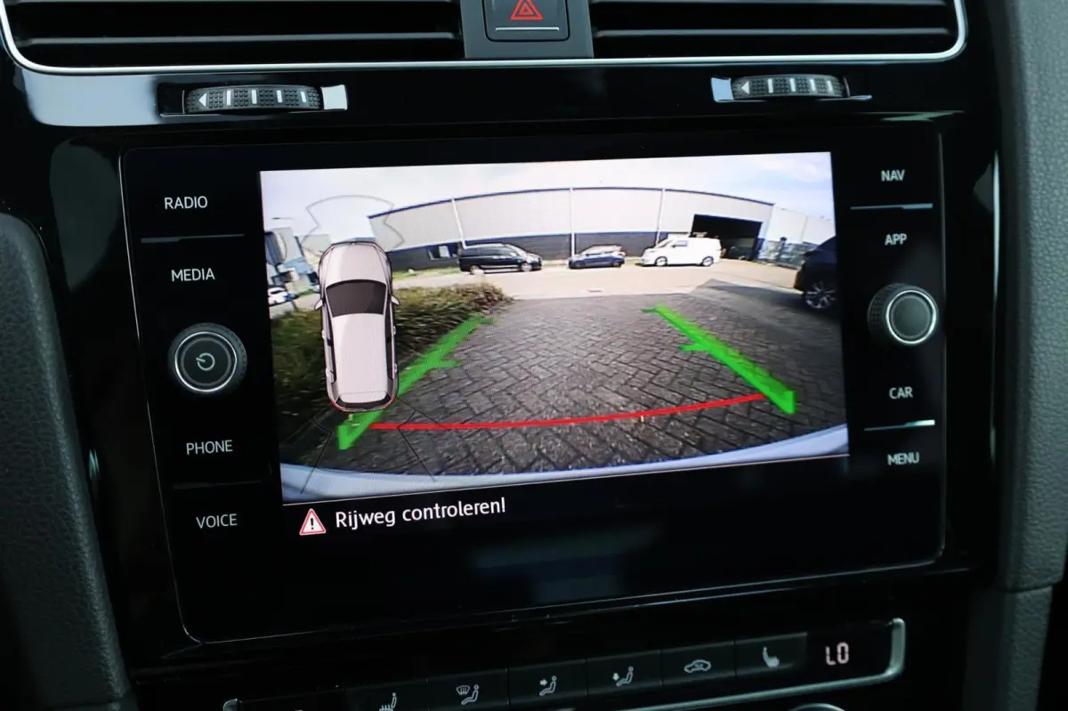 2.0 TSI GTI TCR 290+PK LED/VIRTUAL/PANO/ALCANTARA+S.VERWARMING/LMV 19'/CAM/DYNAUDIO/LINE/ACC/ECC/12 MDN GARANTIE!