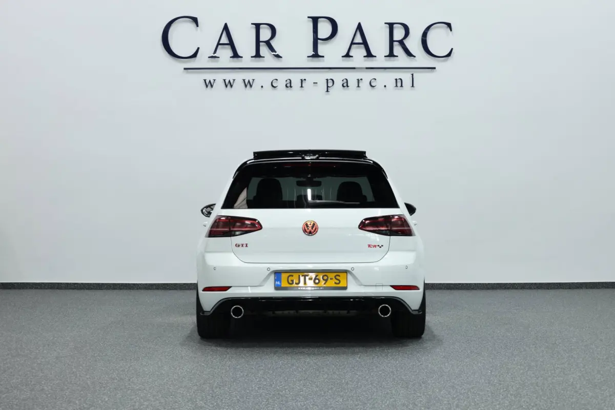 2.0 TSI GTI TCR 290+PK LED/VIRTUAL/PANO/ALCANTARA+S.VERWARMING/LMV 19'/CAM/DYNAUDIO/LINE/ACC/ECC/12 MDN GARANTIE!