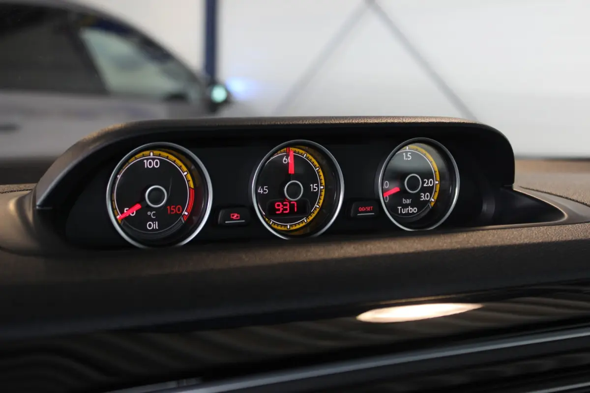 1.2 TSI Dune Carplay | Stoelverw. | Clima | Bluetooth | Cruise | Halfleder | 18" LMV | PDC V+A