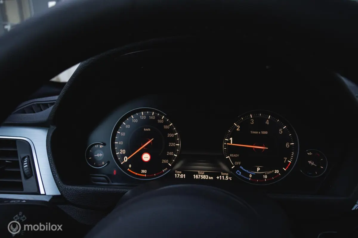 320i xDrive M Sport Edition