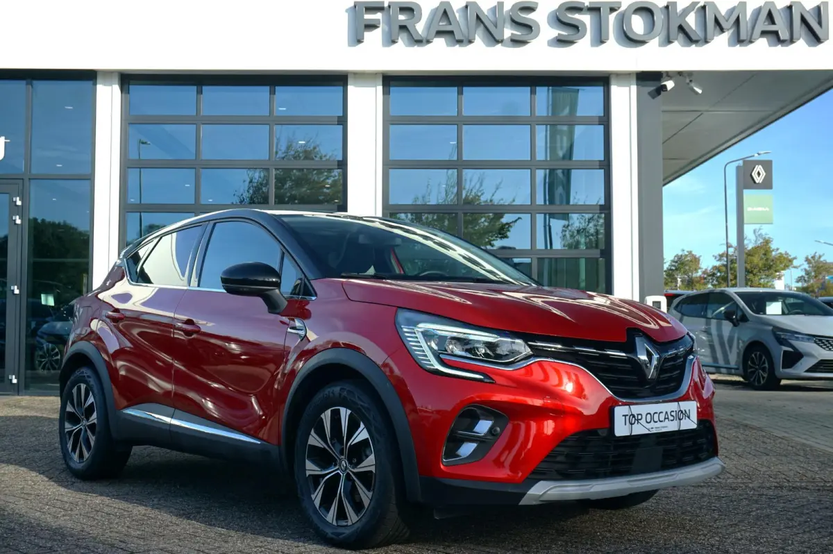 1.6 E-Tech Hybrid 145 Techno