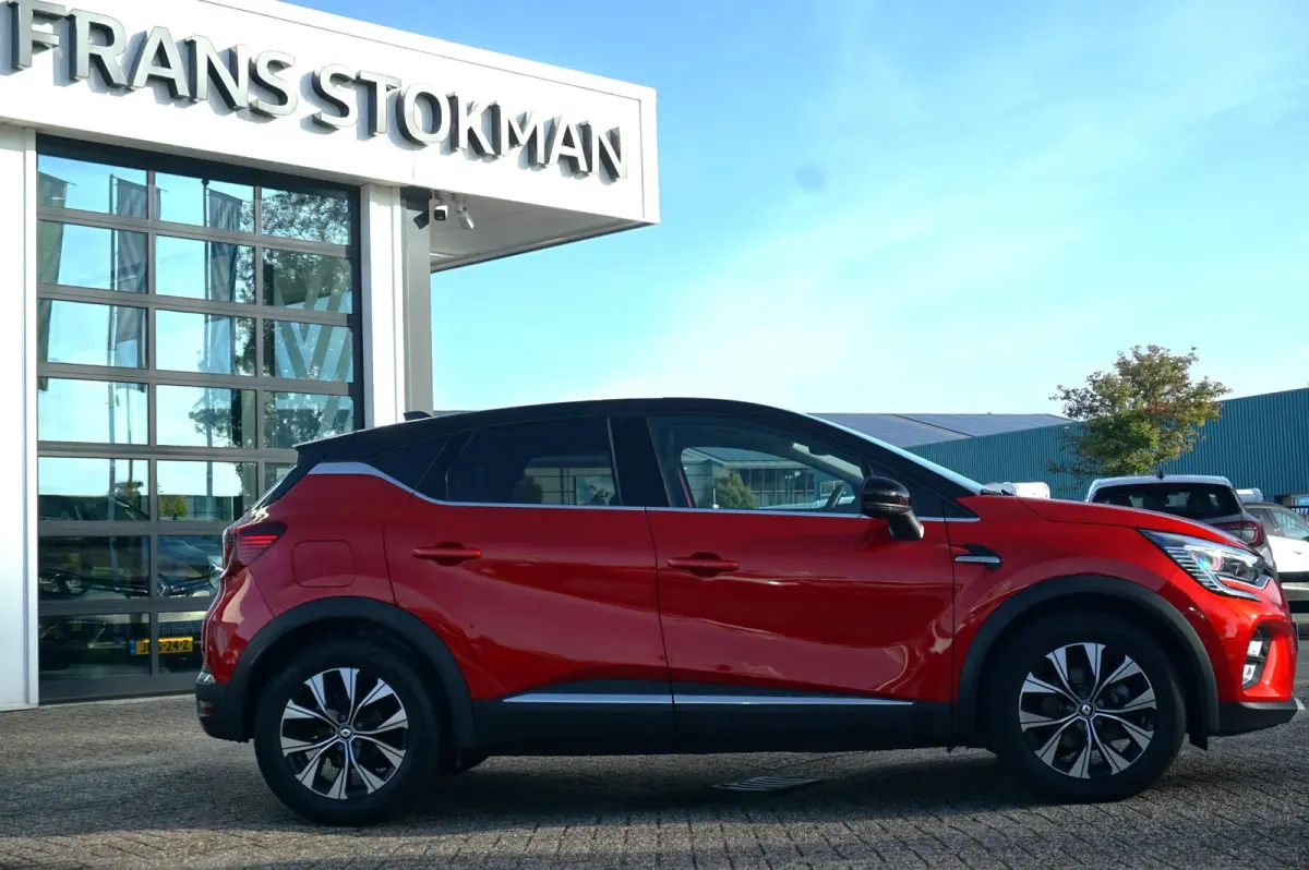 1.6 E-Tech Hybrid 145 Techno