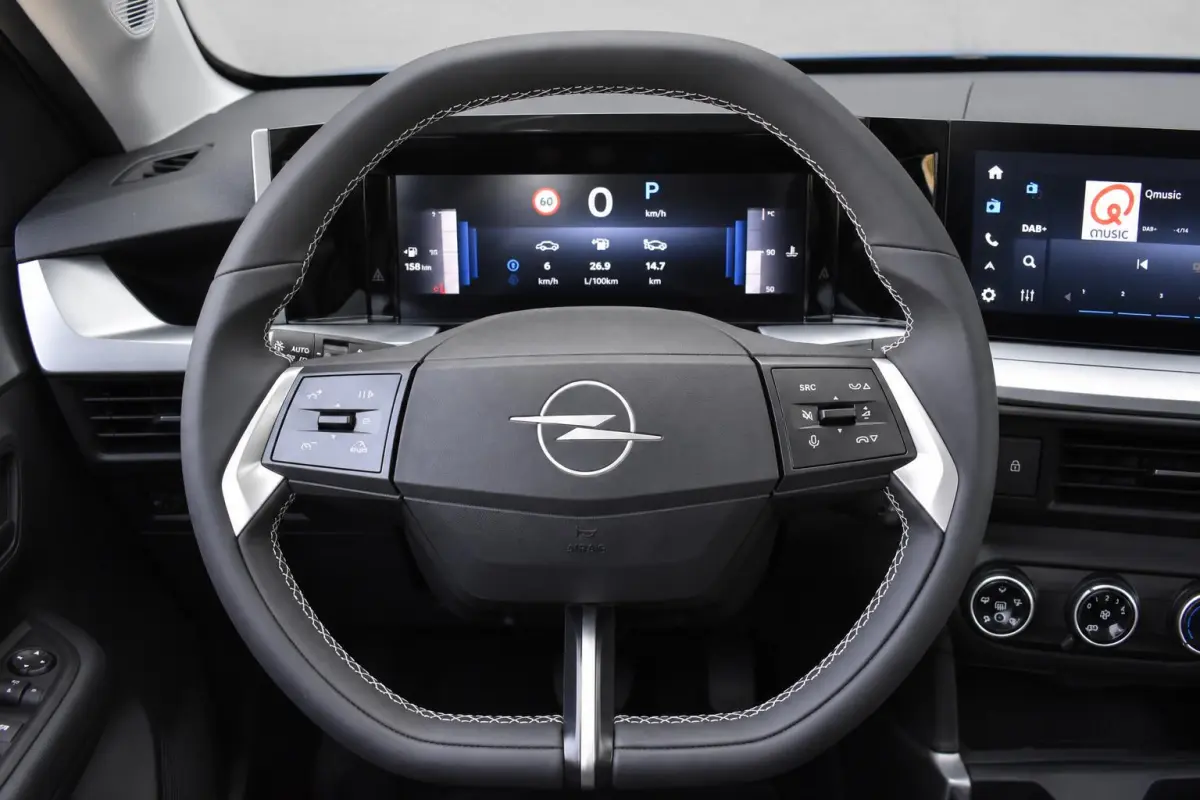 1.2 Turbo Hybrid Edition Automaat 145 pk | Navi | Cruise | Airco | Camera