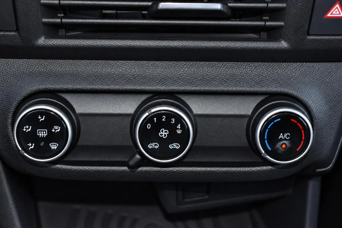 1.2 Turbo Hybrid Edition Automaat 145 pk | Navi | Cruise | Airco | Camera