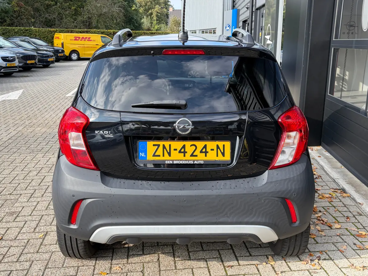 1.0 75 PK Online Edition | NAVIGATIE + APPLE CARPLAY/ANDROID AUTO| PARKEERSENSOREN ACHTER| DAB| GETINT GLAS| AIRCO| CRUISE CONTROL| MISTLAMPEN VOOR| 15"LM-VELGEN| NL-AUTO|