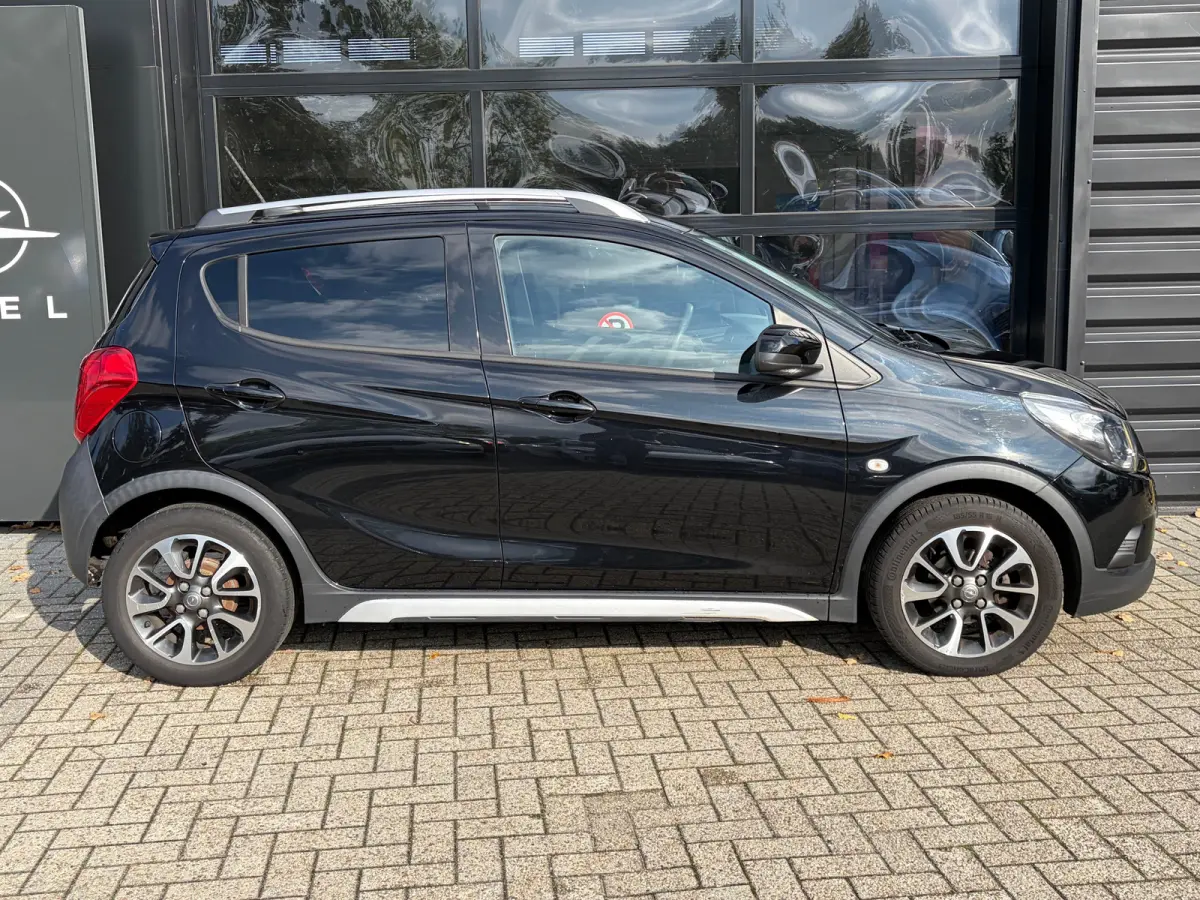 1.0 75 PK Online Edition | NAVIGATIE + APPLE CARPLAY/ANDROID AUTO| PARKEERSENSOREN ACHTER| DAB| GETINT GLAS| AIRCO| CRUISE CONTROL| MISTLAMPEN VOOR| 15"LM-VELGEN| NL-AUTO|