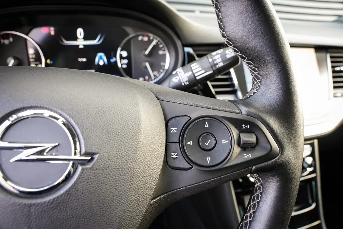 1.2 Business Elegance | CarPlay | Camera | Keyless | Navi | Stoelverw. | Org NL! |