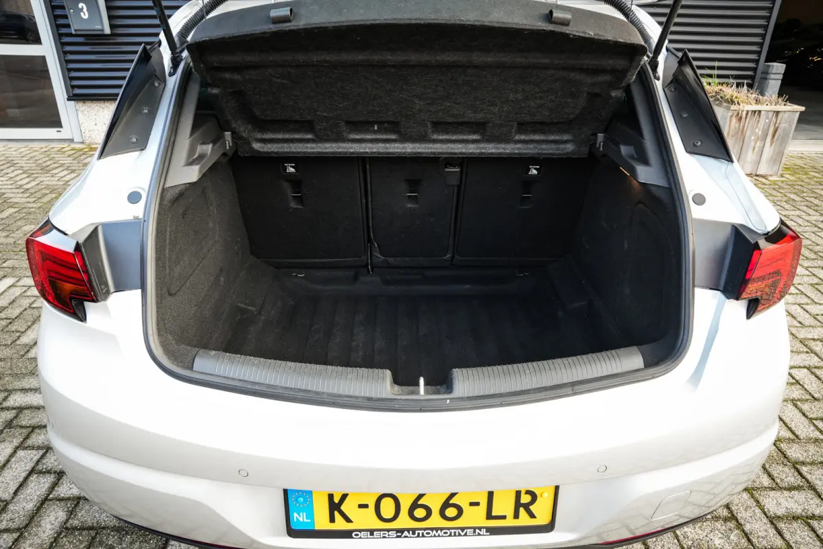 1.2 Business Elegance | CarPlay | Camera | Keyless | Navi | Stoelverw. | Org NL! |