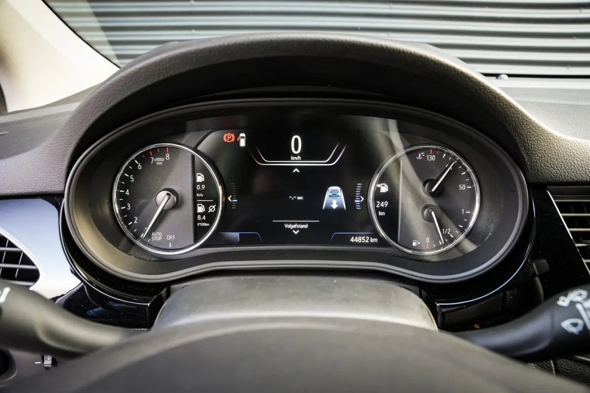 1.2 Business Elegance | CarPlay | Camera | Keyless | Navi | Stoelverw. | Org NL! |