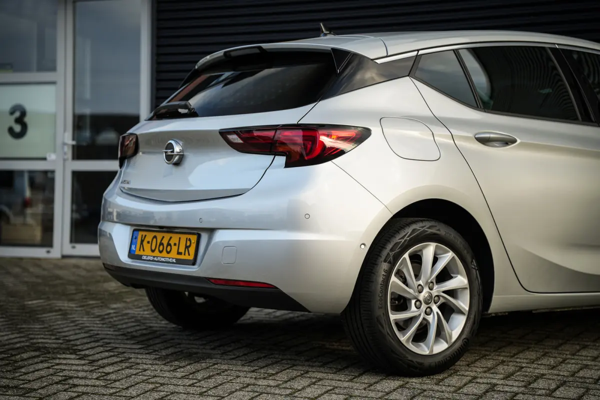 1.2 Business Elegance | CarPlay | Camera | Keyless | Navi | Stoelverw. | Org NL! |