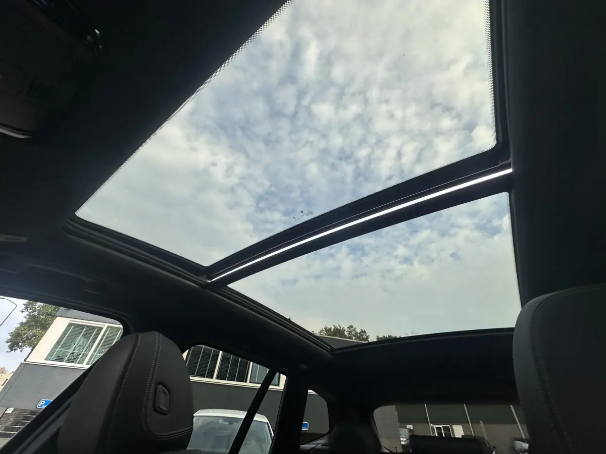 Executive 80 kWh SOH 99% | M-SPORT| ELEKTRISCHE TREKHAAK| PANO| LEDER | DRIVING ASSISTENT PROFF. | MEMORY STOEL| CAMERA | APPLE CARPLAY |